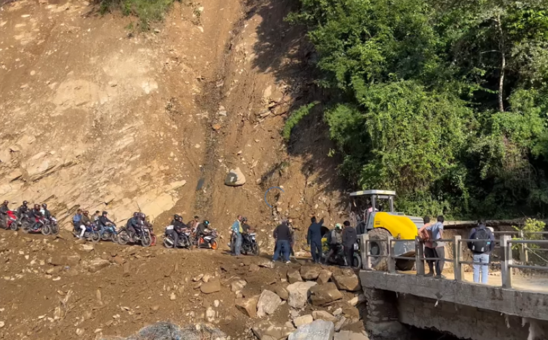 Two Hetauda–Kathmandu Road Sections Reopen After Landslide Clearance